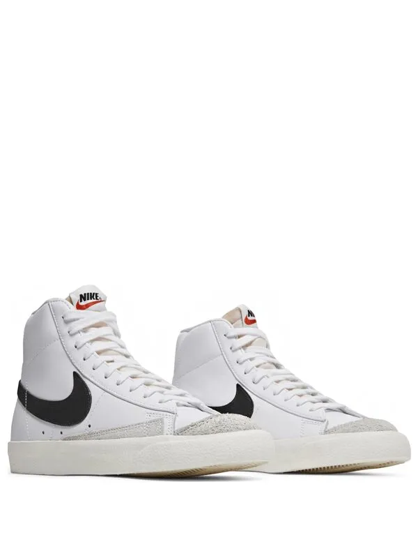 Nike Blazer Mid 77 Vintage White.