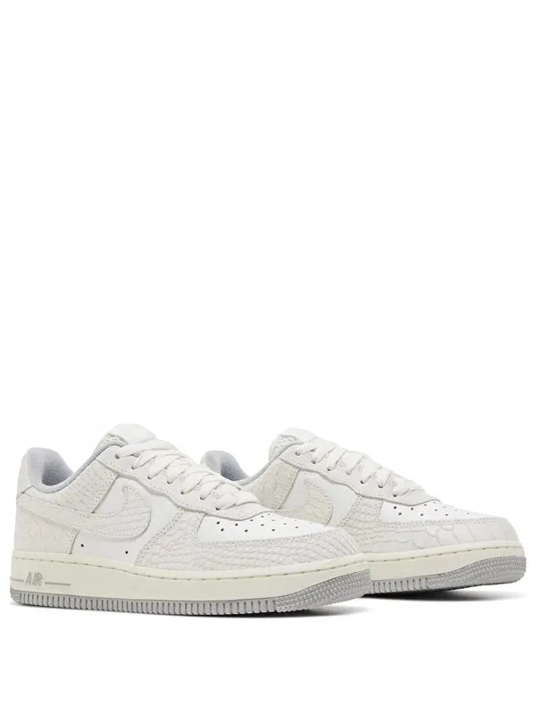 Air Force 1 Low 07 White Python.