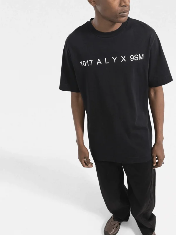 1017 ALYX 9SM Camiseta Decote Careca com Logo 2